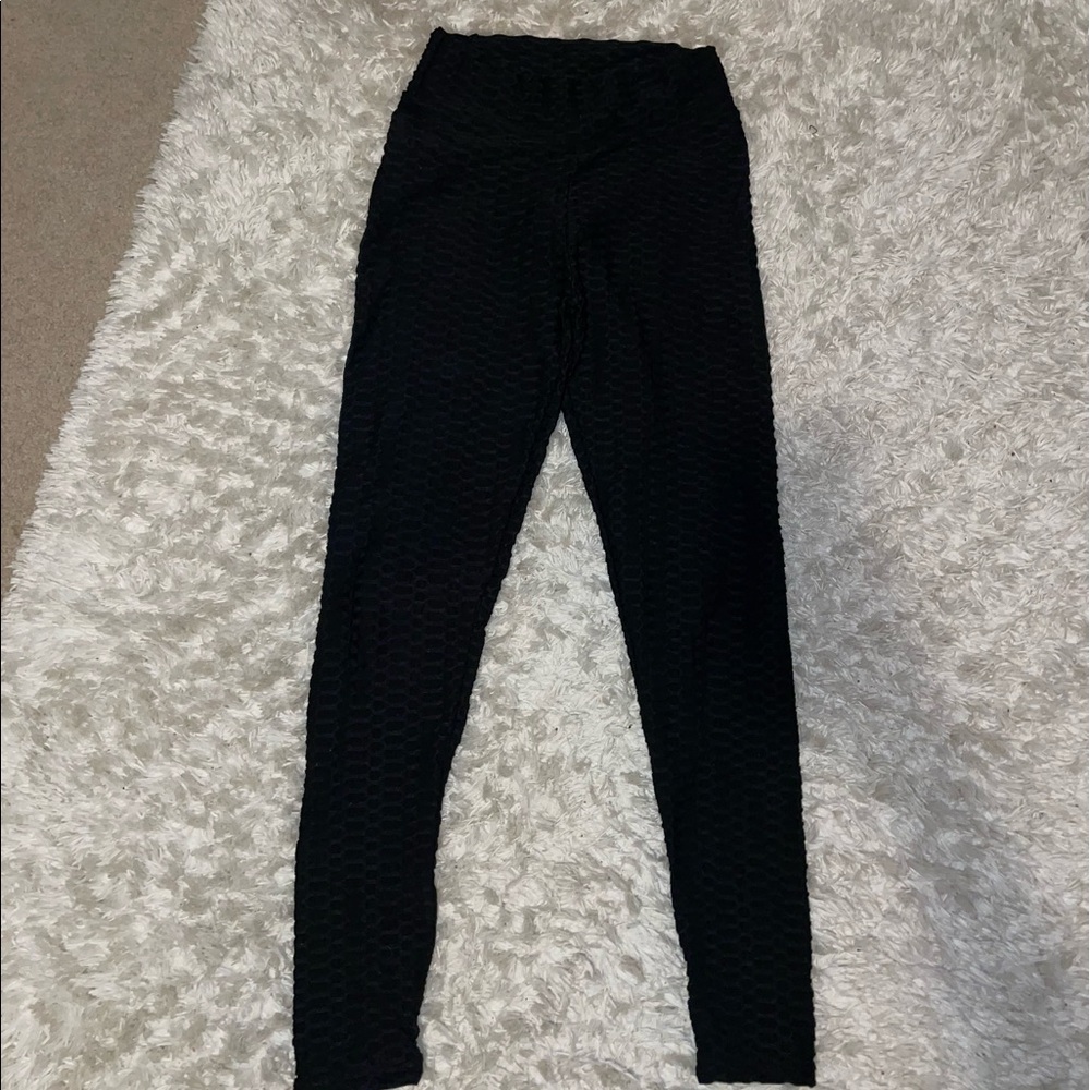 Black leggings